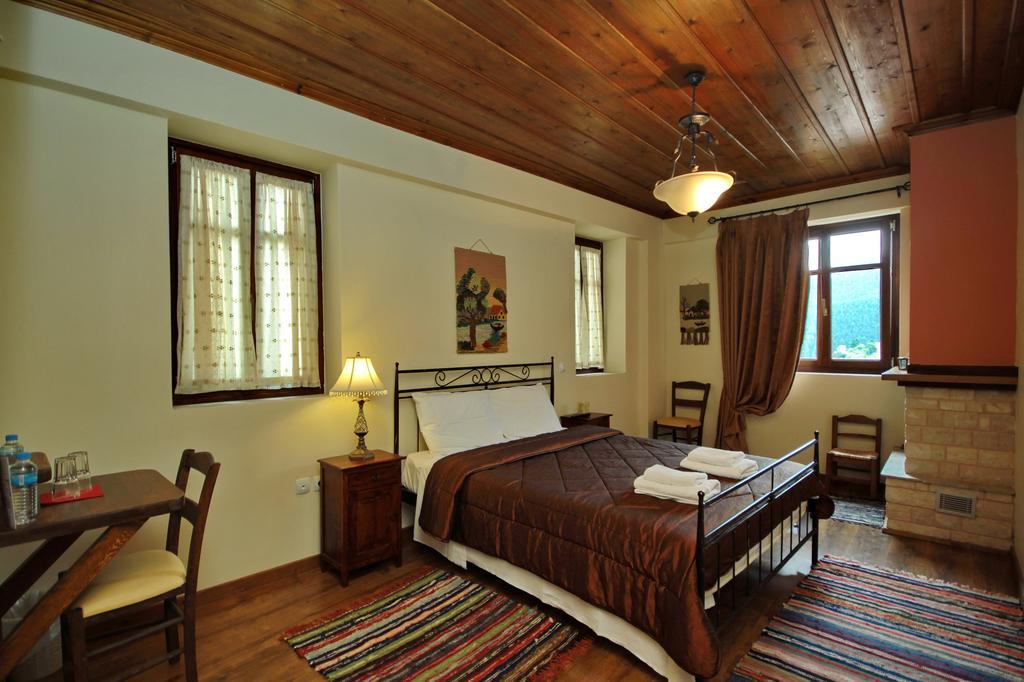 Hotel Thea Valtessinikou Camera foto