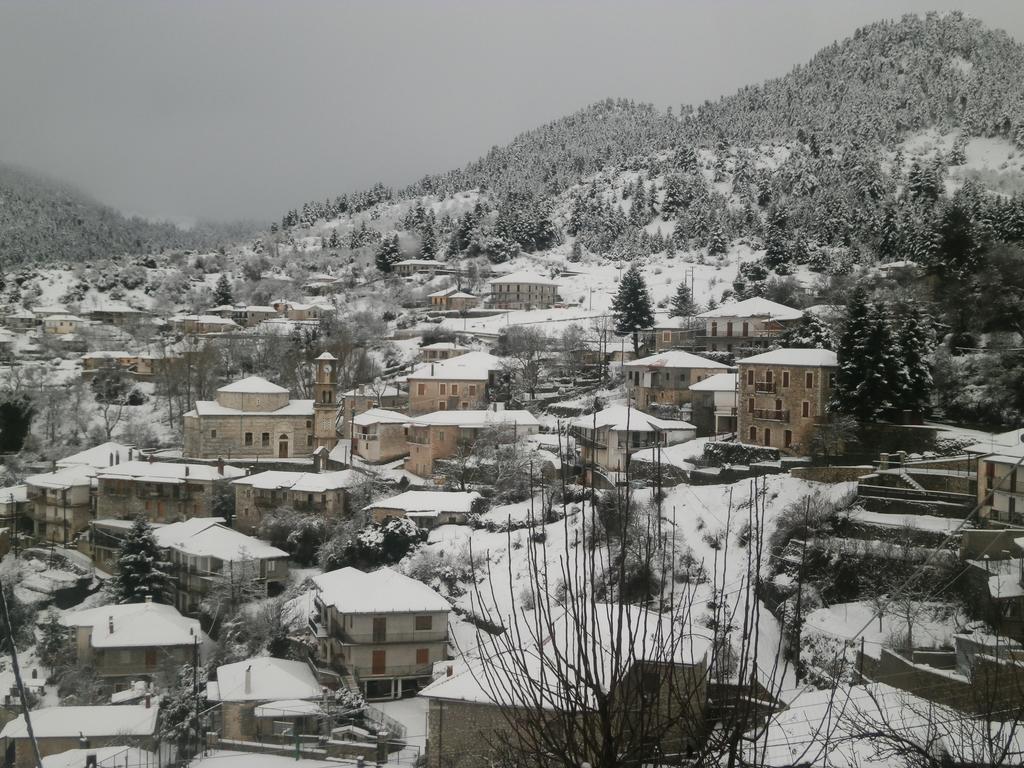 Hotel Thea Valtessinikou Esterno foto