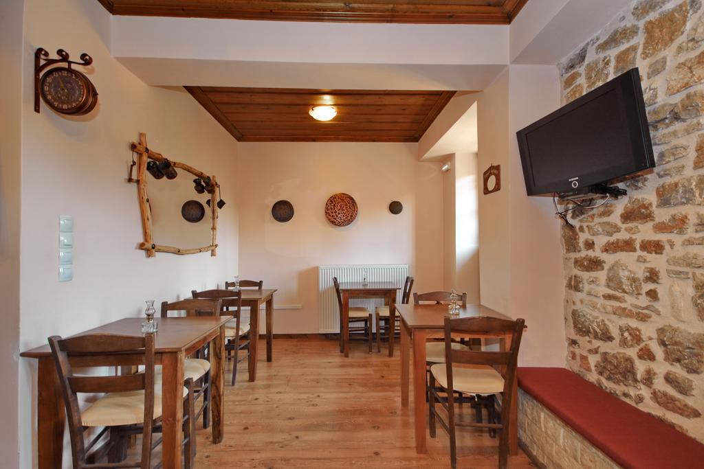 Hotel Thea Valtessinikou Esterno foto